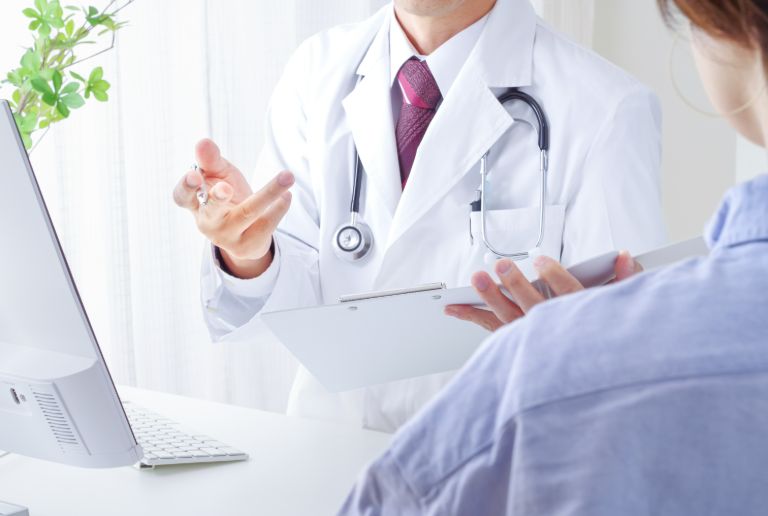 健康診断で便潜血陽性と言われたら｜糸島市で大腸カメラを受けるまでの流れと時期の目安